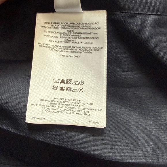 Brooks Brothers Milano Fit Blazer. Size 2. - Picture 6 of 6